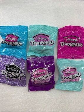 6 Disney Doorables Blind Bags Will Be Assorted